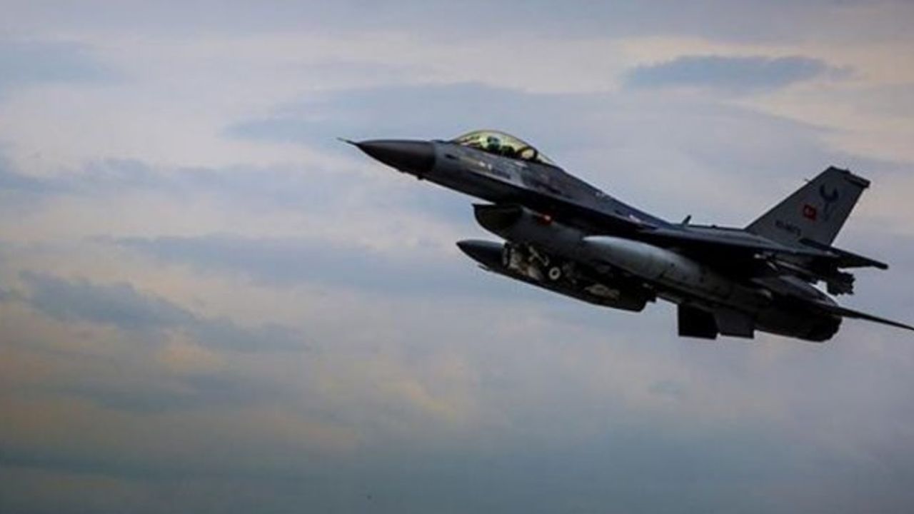 Azerbaycan'da düşen savaş uçağının pilotunun naaşı bulundu