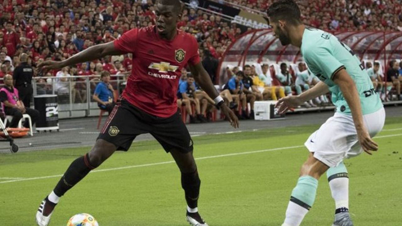 Eski M.United'lı futbolcudan sosyal medyayı boykot çağrısı!