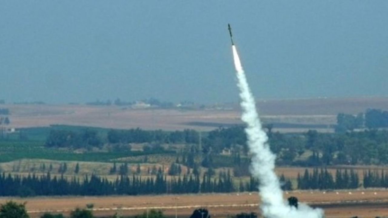 Gazze'den İsrail'e roket atıldı!