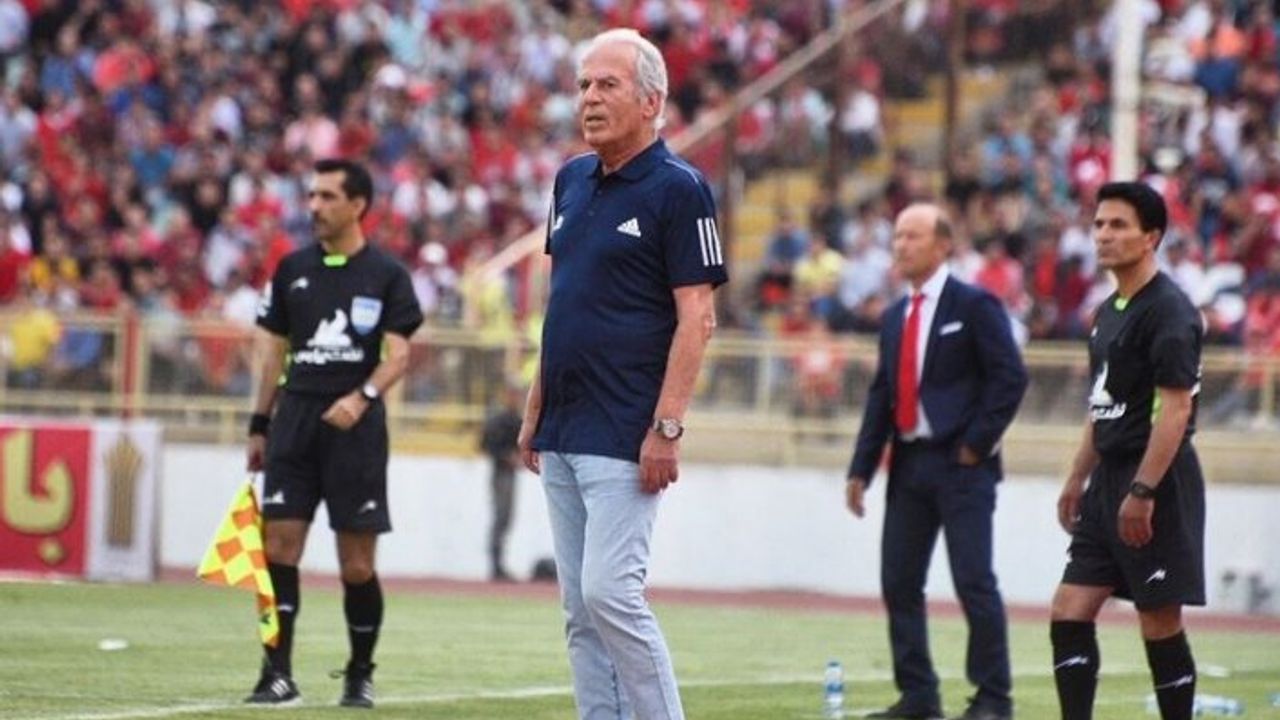 İran'da haftanın maçını Mustafa Denizli'nin takımı kazandı