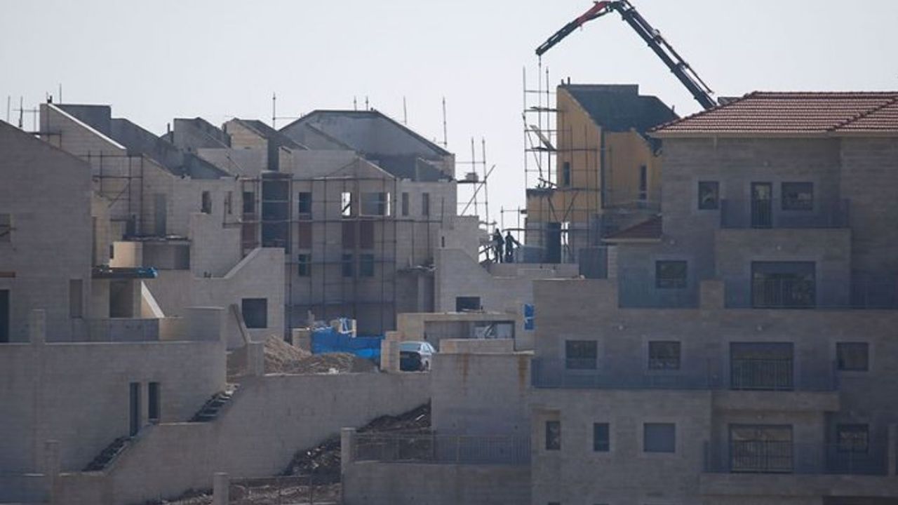 Netanyahu'dan Şeria'nın batısına 300 yasa dışı konut inşası talimatı!