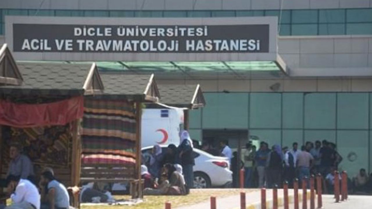 Özel harekat polislerini taşıyan araç devrildi: 2 şehit, 4 yaralı