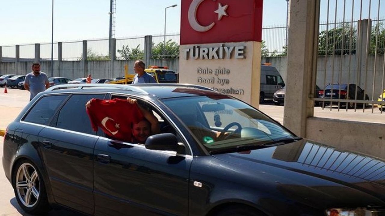Yurt dışındaki Türk vatandaşlara yönelik hizmetler artıyor