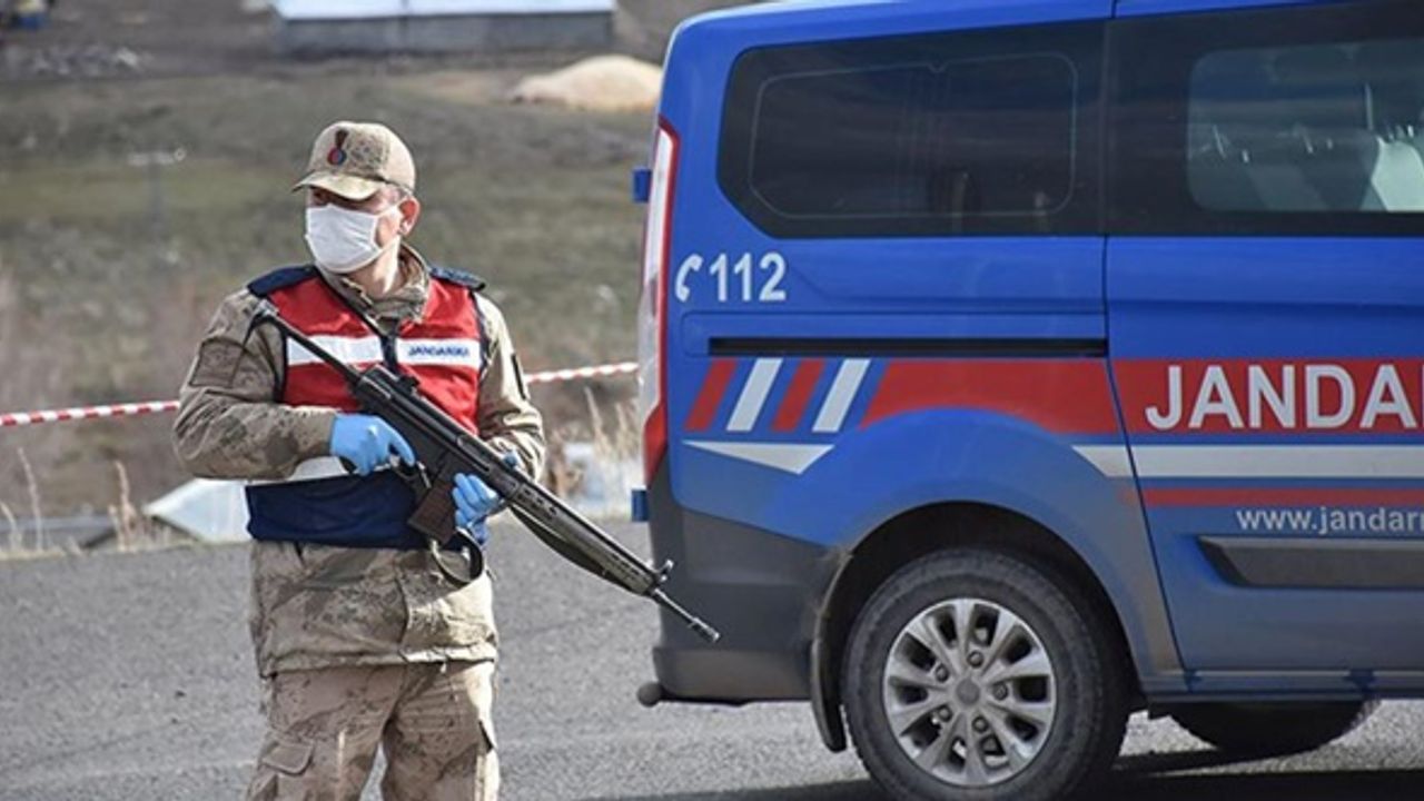 Ardahan'da bir köye giriş çıkışlar kapatıldı