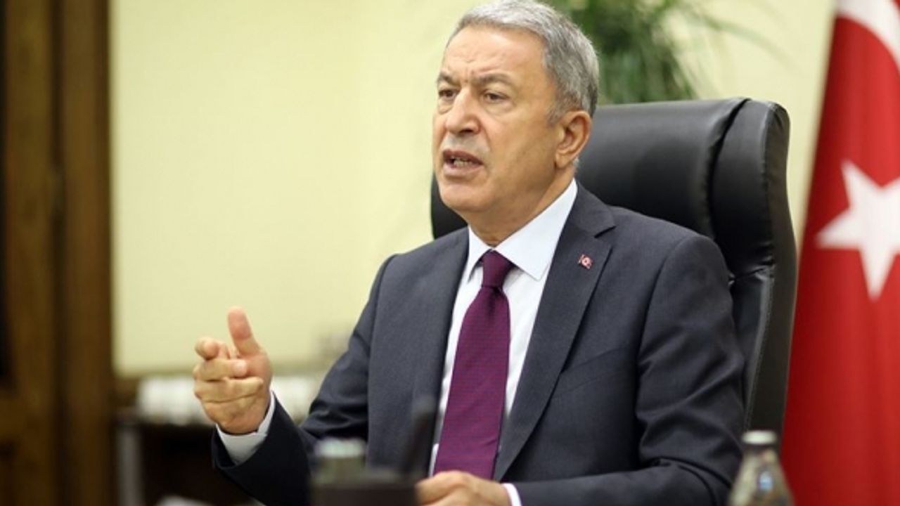 Bakan Akar'dan net mesaj: 'Nereye kaçarlarsa kaçsınlar bulacağız'