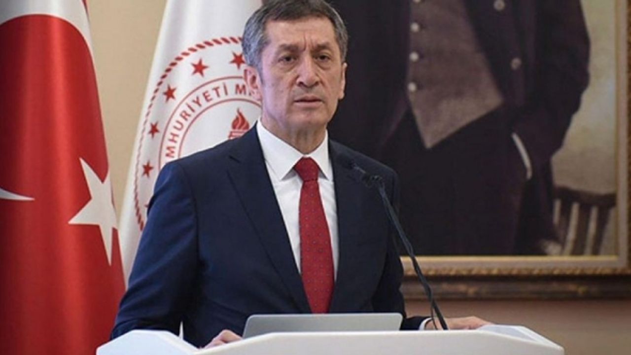 Bakan Selçuk: 'Bu fedakarlık tarihe mal olacak'