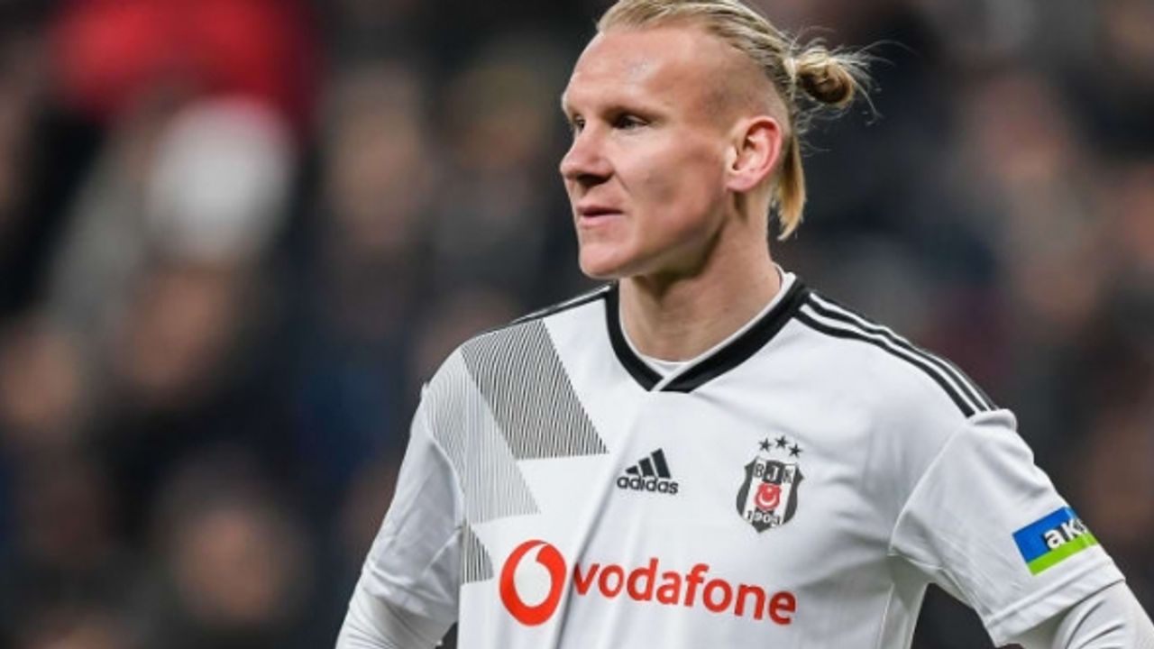 Beşiktaş'ta Vida için çarpıcı transfer iddiası