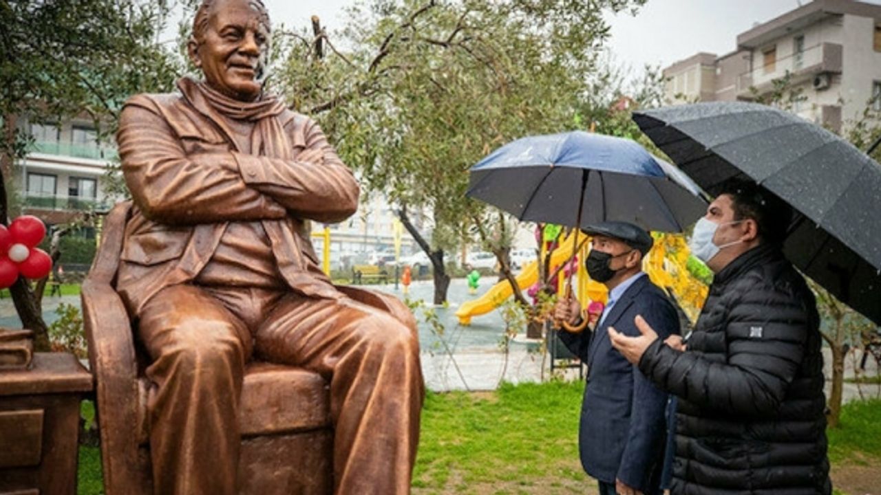 CHP'li belediyeden heykel sayımı ihalesi