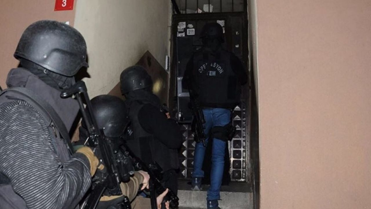 İstanbul merkezli DEAŞ operasyonu: Gözaltılar var