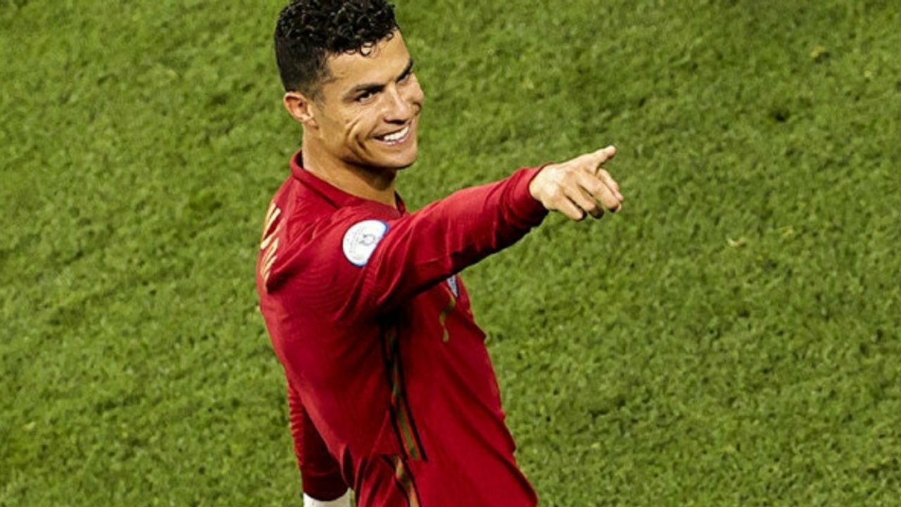 İşte Ronaldo'nun 'idol' dediği futbolcu