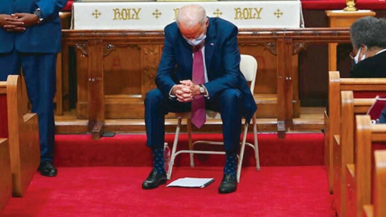 Kilise ABD Başkanı Biden'ı aforoz etti