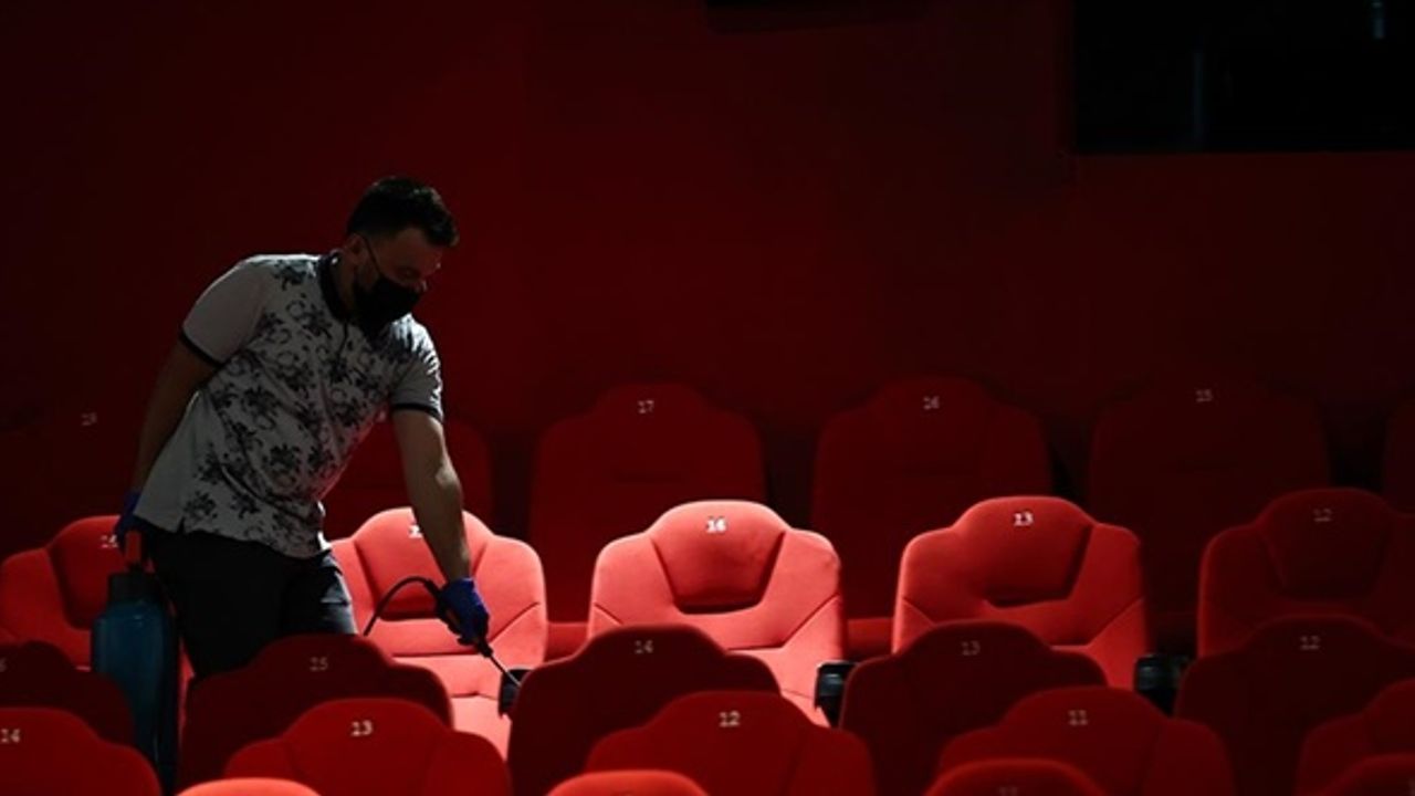 Sinemalar 7 ay sonra kapılarını açıyor