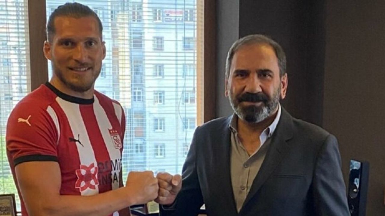 Sivasspor'a İstanbul'dan transfer