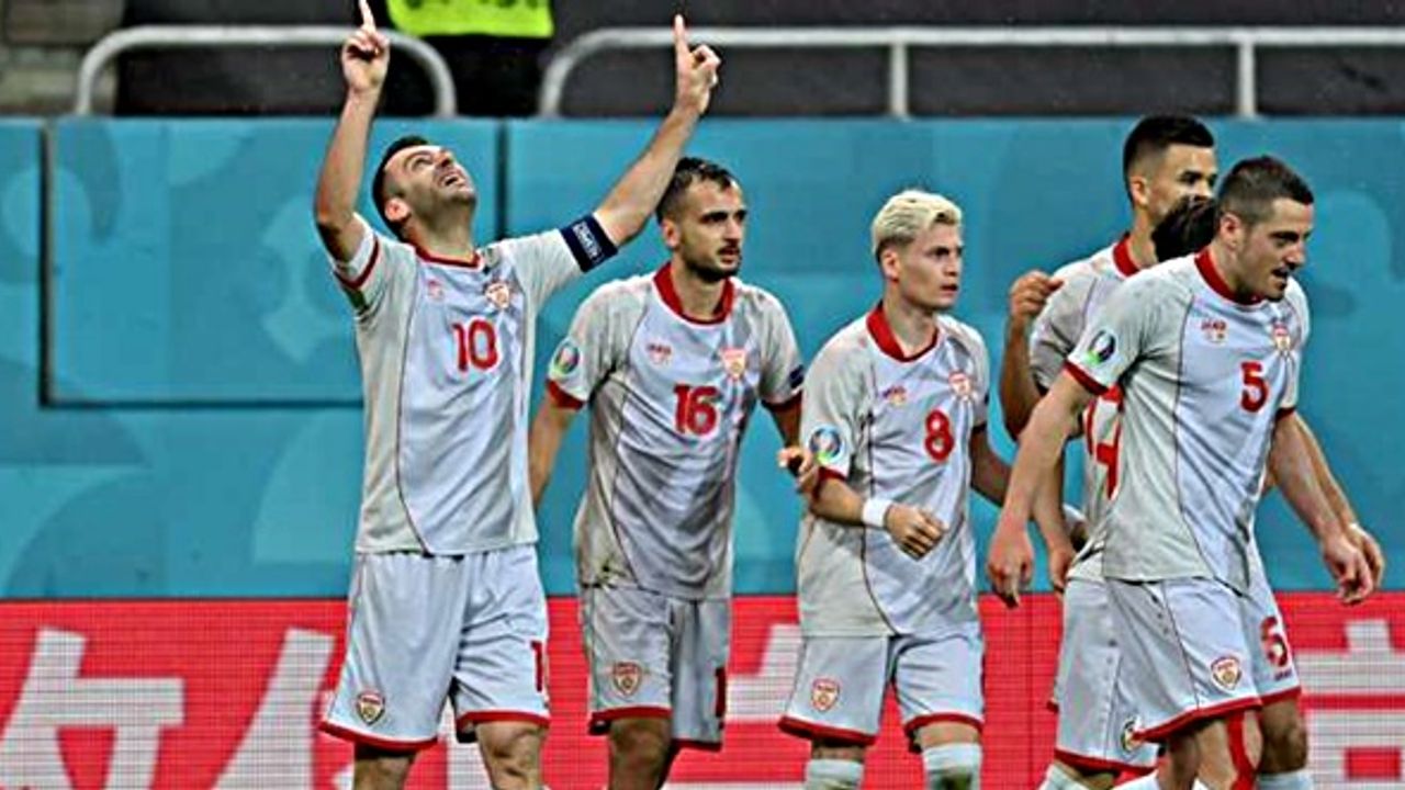 Yunanistan'la Kuzey Makedonya arasında forma krizi