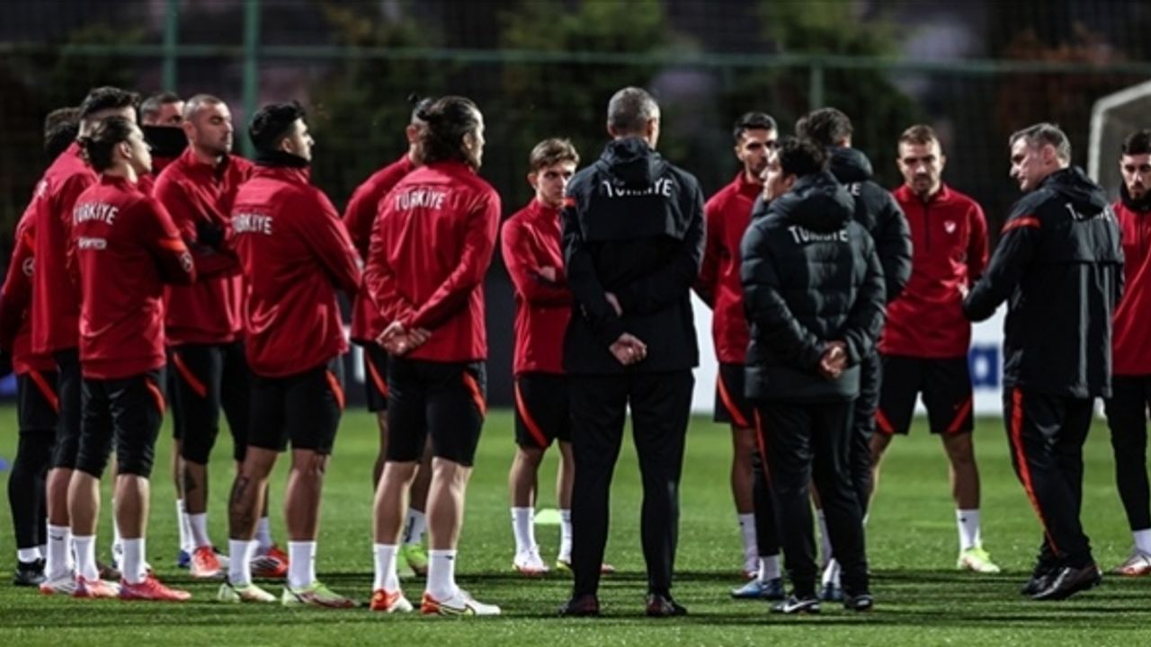 A Milli Futbol Takımı aday kadrosuna Başakşehir ve Trabzonspor'dan takviye