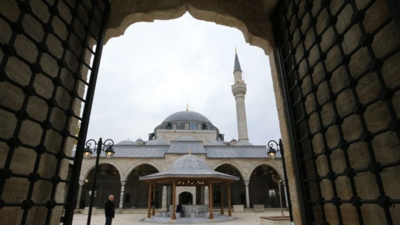Restorasyon sonuçlandı, ilk ibadet yapıldı