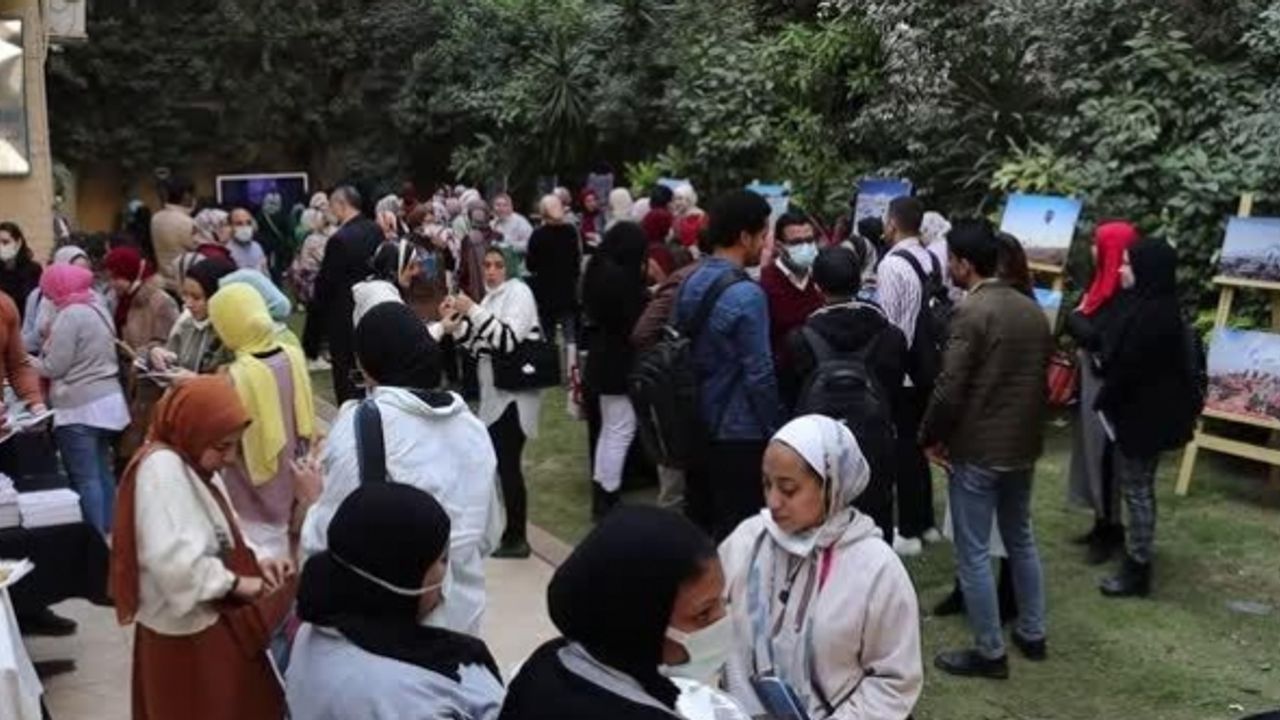 'Türkiye Bursları' Kahire'de tanıtıldı
