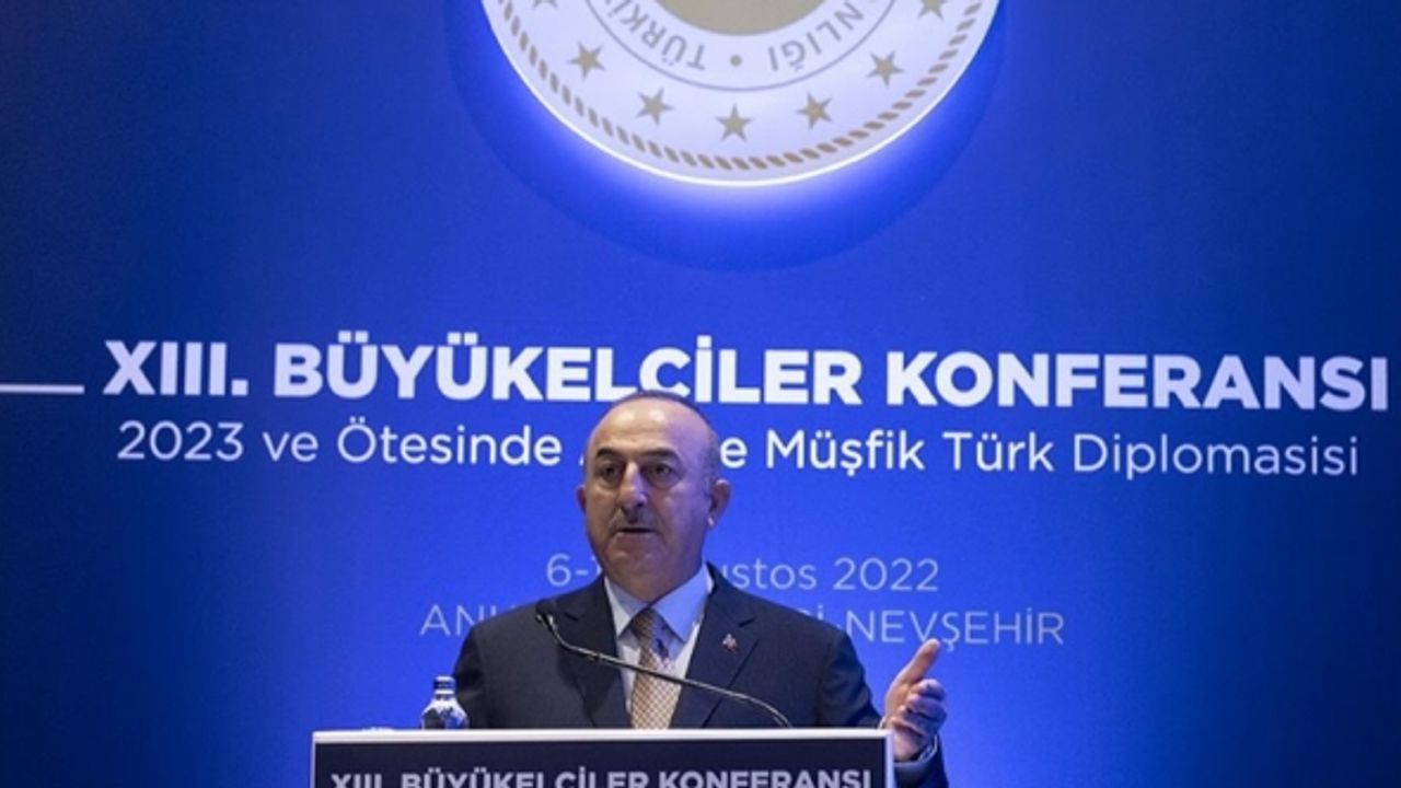 Bakan Çavuşoğlu: 'Dezenformasyon ve bilgi kirliliği hayatın bir gerçeği oldu'