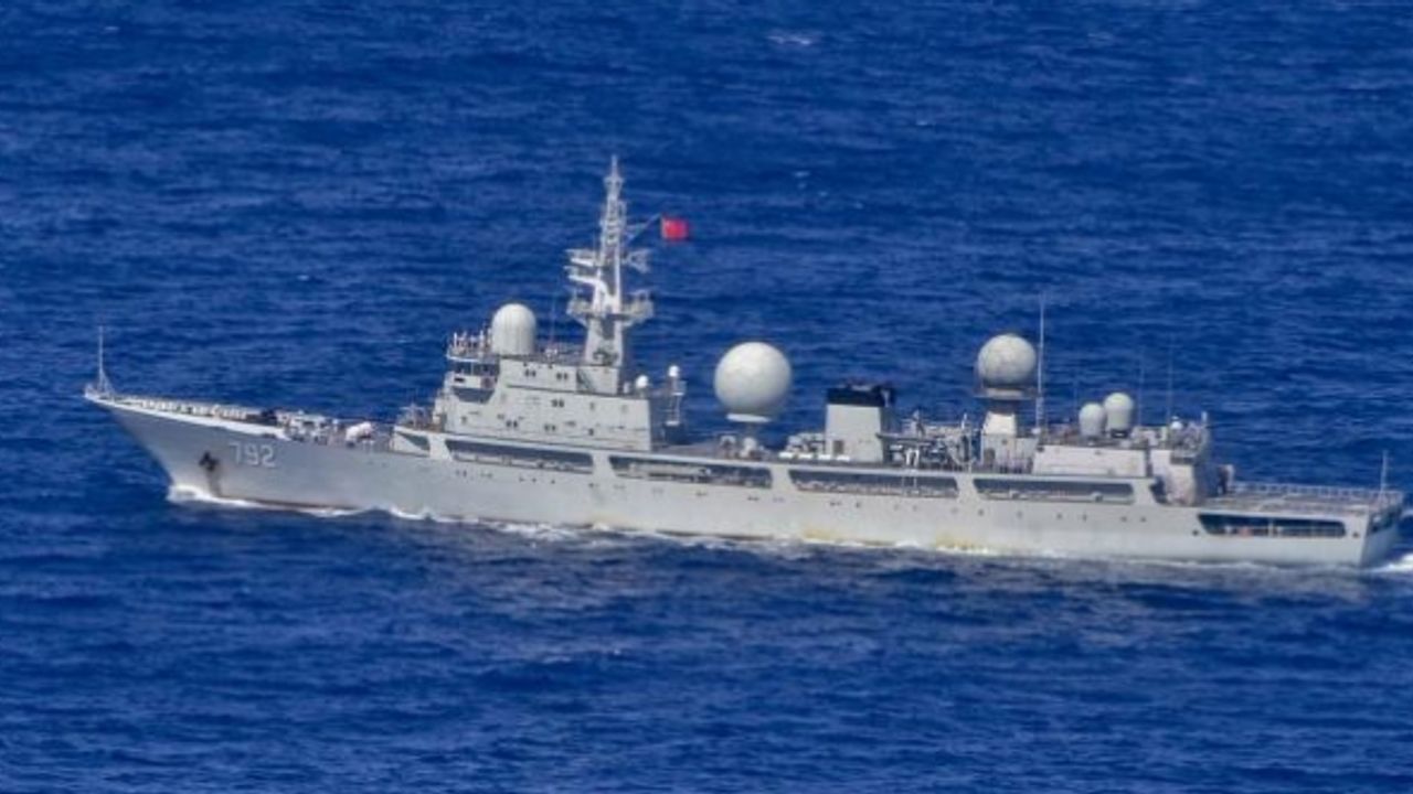 Çin, Tayvan Boğazı'ndan geçen ABD gemileri nedeniyle teyakkuzda