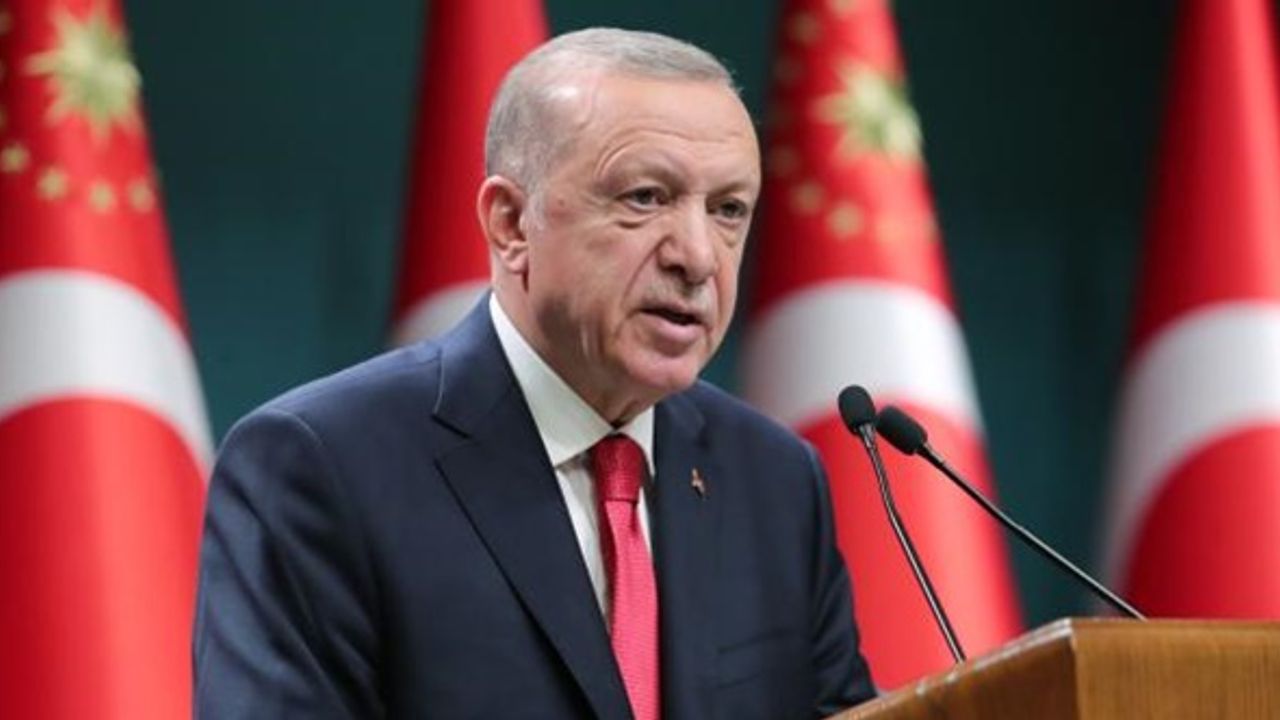 Cumhurbaşkanı Erdoğan'dan "17 Ağustos" paylaşımı