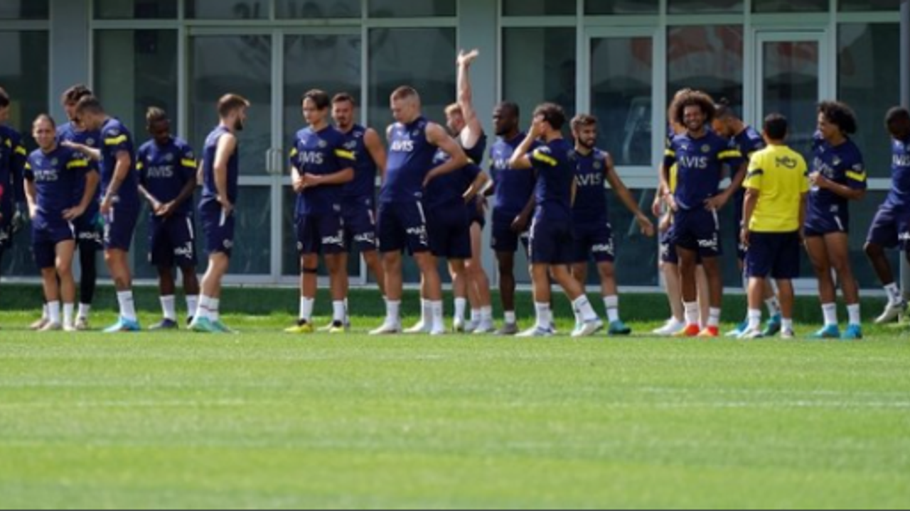 Fenerbahçe'de flaş gelişme! Geldikleri gibi gidiyorlar