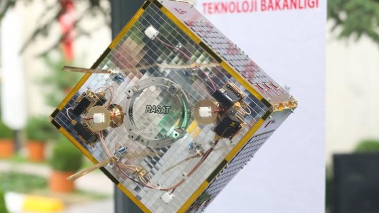 İlk yerli gözlem uydusu RASAT yörüngedeki görevini başarıyla tamamladı