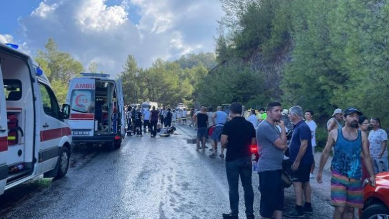 Marmaris'te safari aracı devrildi: 5 ölü, 6 yaralı