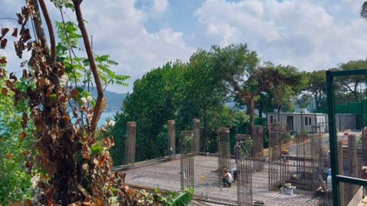Mehmet Nazif Günal'ın Boğaz'daki villa inşaatına mühür vuruldu
