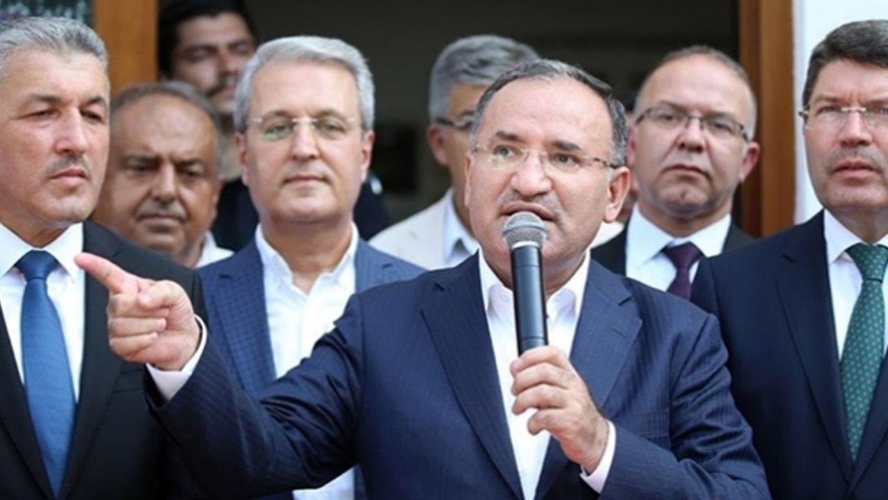 "Öfkenin, kinin, nefretin bir araya getirdiği insanların masasından payınıza, öfke, kin ve nefret düşer"