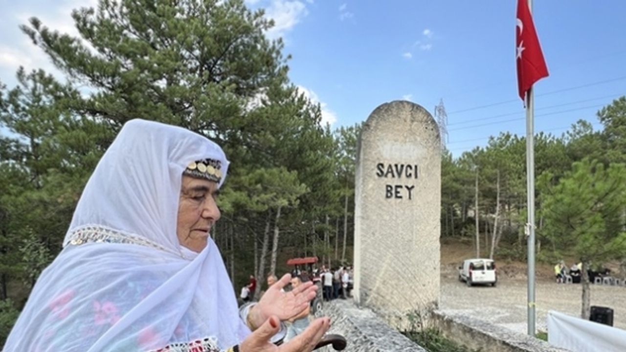 Savcı Bey, Domaniç'teki kabri başında anıldı