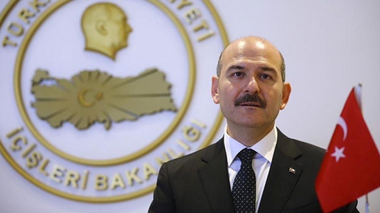 Soylu, İdlib'de yapılan briket evlerin görüntülerini paylaştı