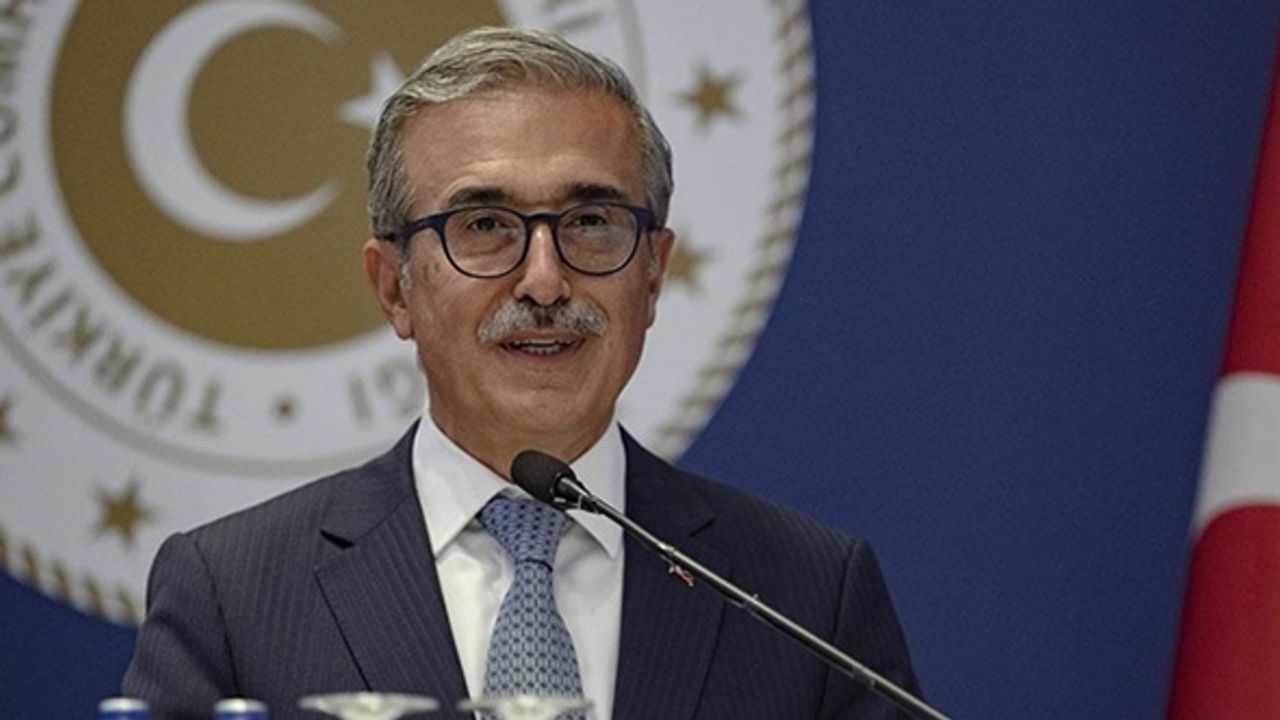 "Türkler bunu yapabilir mi sorusu dünya ölçeğinde de giderek anlamsız hale gelecektir"