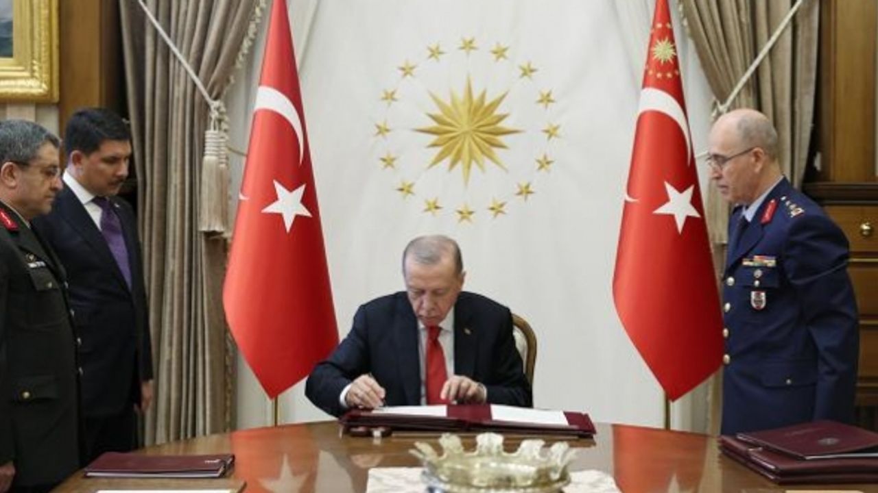 YAŞ kararları Resmi Gazete'de yayımlandı