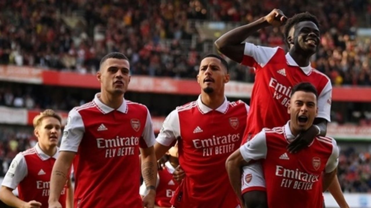 Arsenal, Liverpool'u devirdi: 3-2