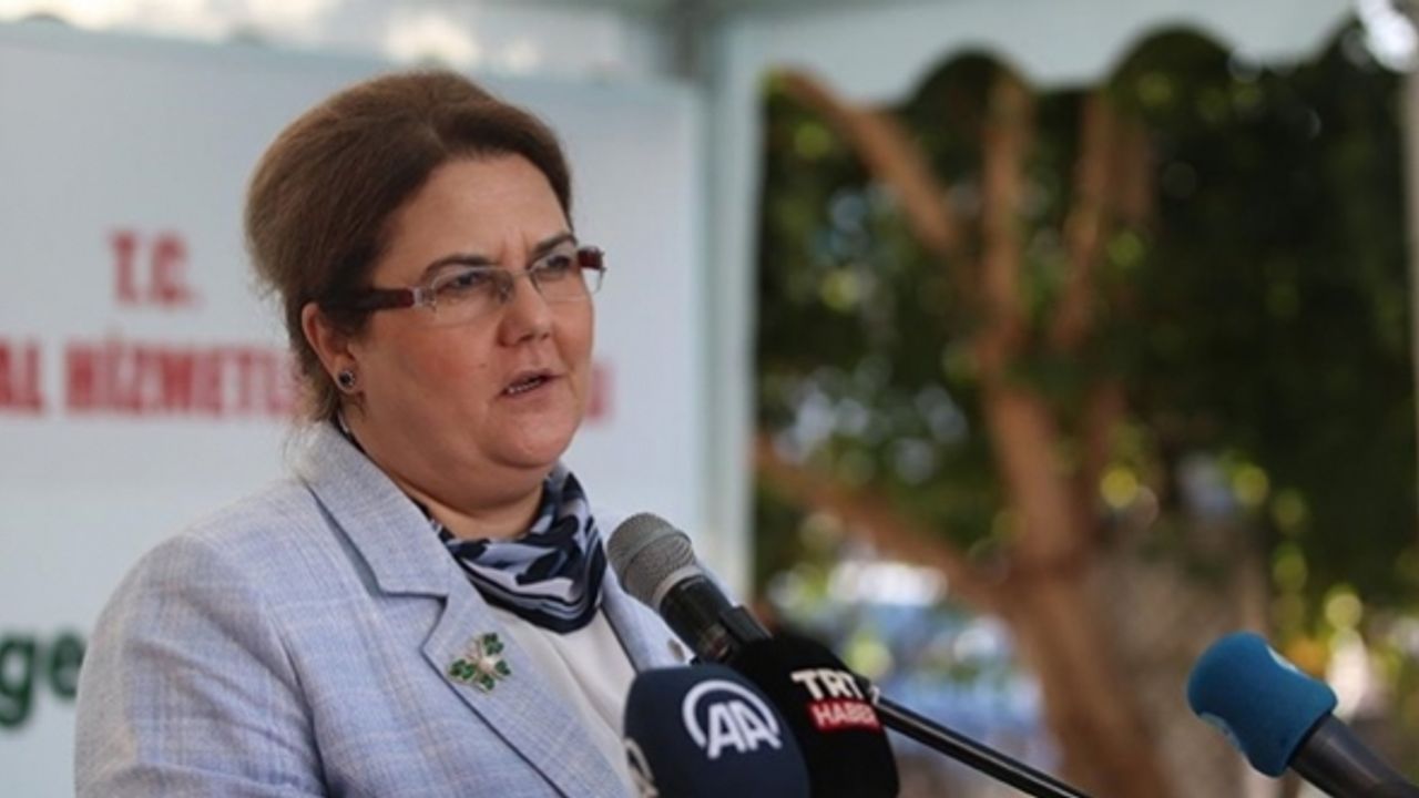 Bakan Yanık, 500 binden fazla engelli ve yaşlı vatandaşın ailelerine evde bakım ödemesi yapıldığını duyurdu