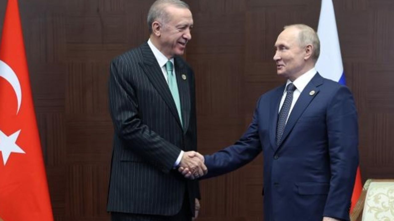 Erdoğan'ın sırrı ne: Putin’i ikna etmesi Batılı ülkelerde kıskançlıkla karşılandı
