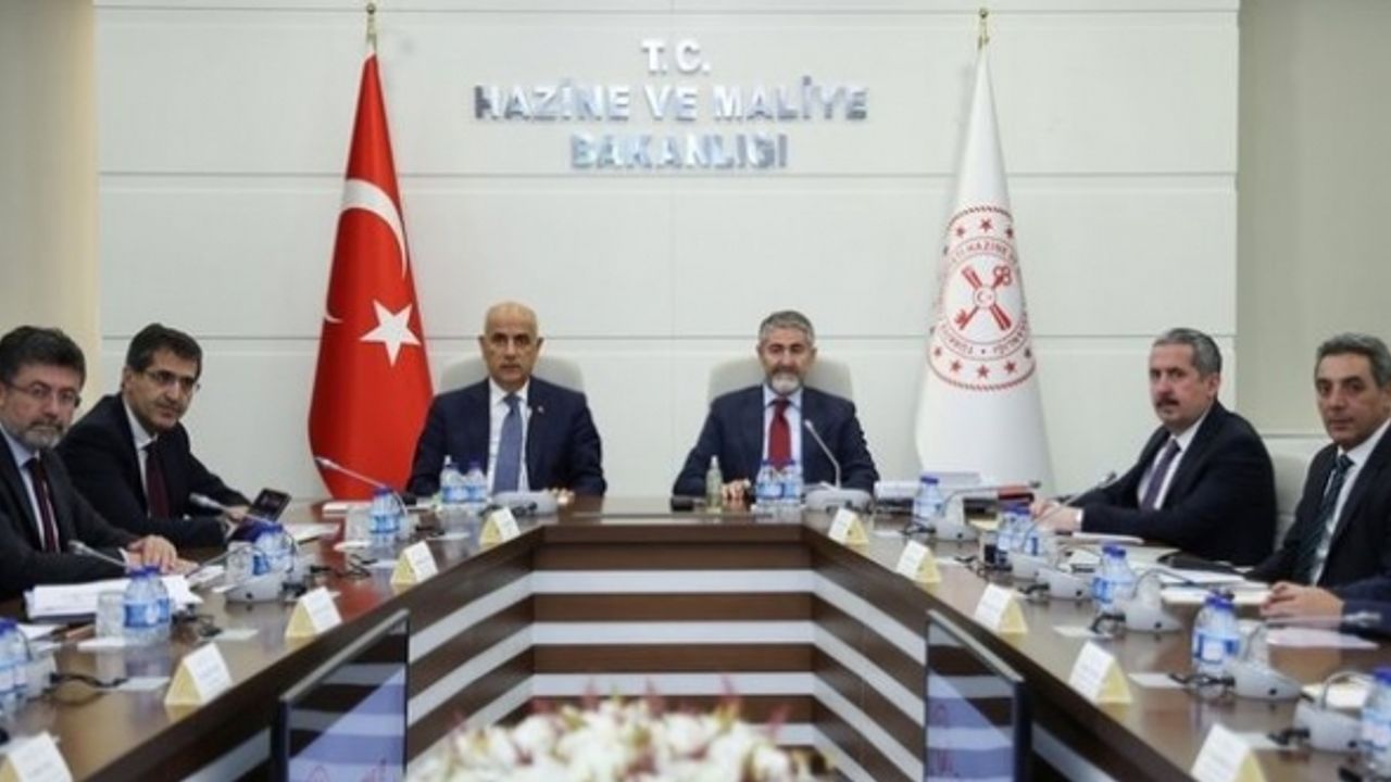Gıda komitesi toplantısı sonrası Bakan Nebati'den açıklama