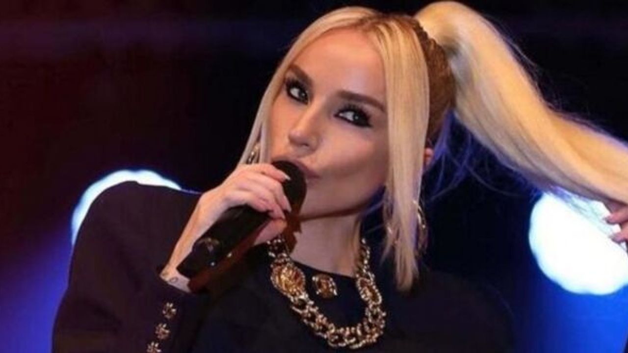 Gülşen'e ikizi kadar benzeyen yeğeni görenleri şaşırttı