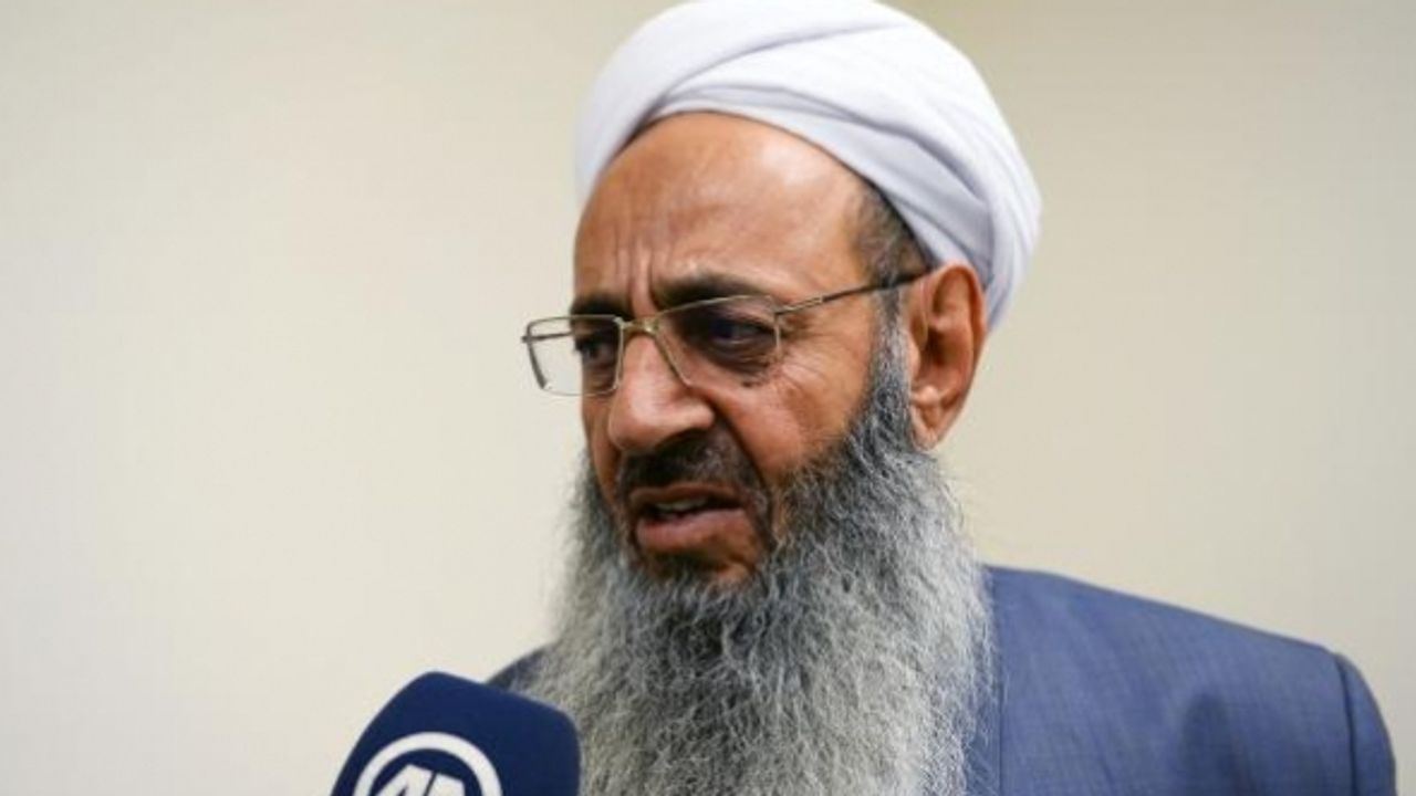 İran'da Sünni din adamı İsmailzehi'nin "vaazlarıyla halkı kışkırttığı" iddiasına tepki