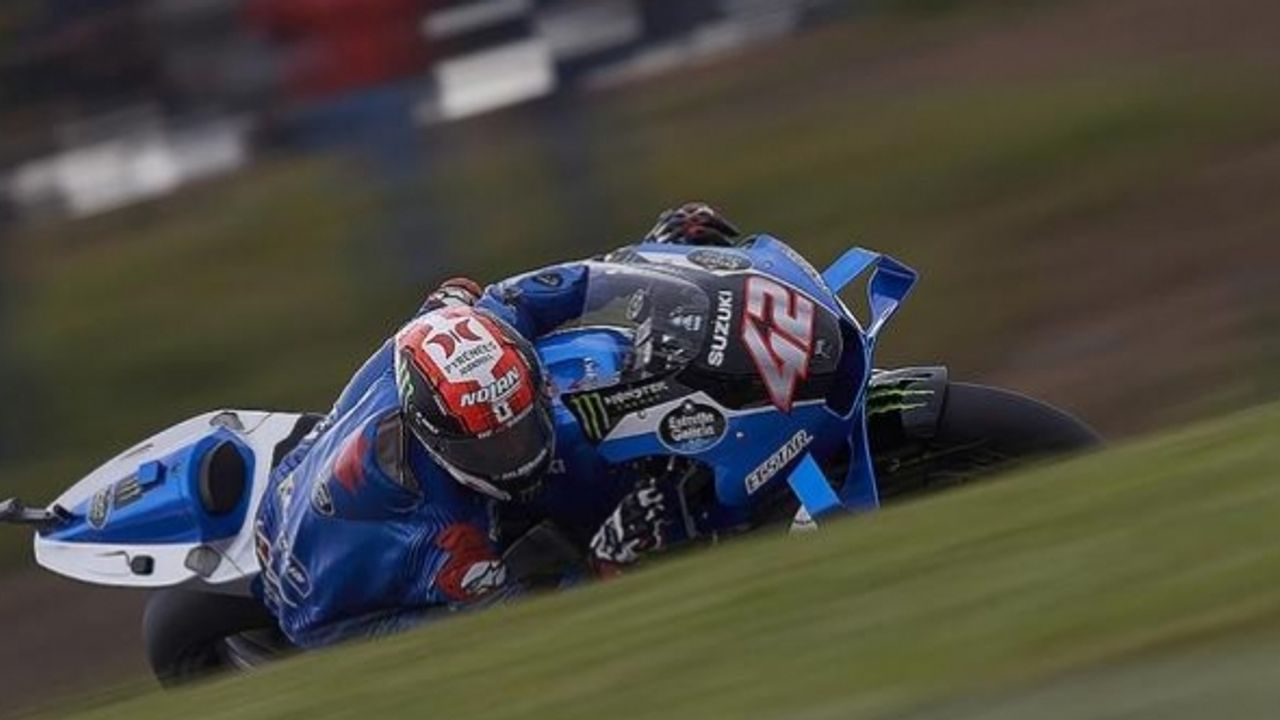 MotoGP Avustralya Grand Prix'sini Rins kazandı