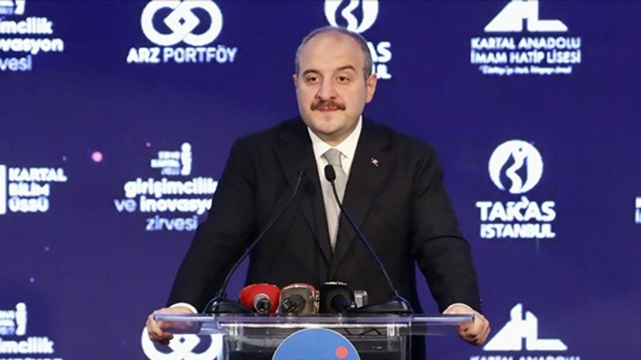 "Recep Tayyip Erdoğan diye bir yiğit imam hatipli çıktı ve tüm bu faşist uygulamaları tarihin çöplüğüne gönderdi"