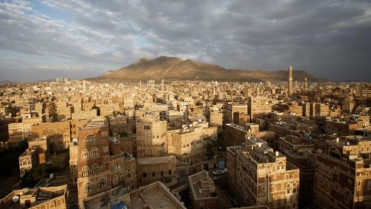 Yemen'de ateşkesin bitmesine saatler kala çatışmalar başladı