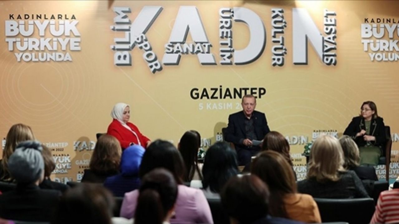 "Aileyi en güçlü şekilde ayakta tutup geliştirecek bir politika takip etmenin kararlılığı içindeyiz"