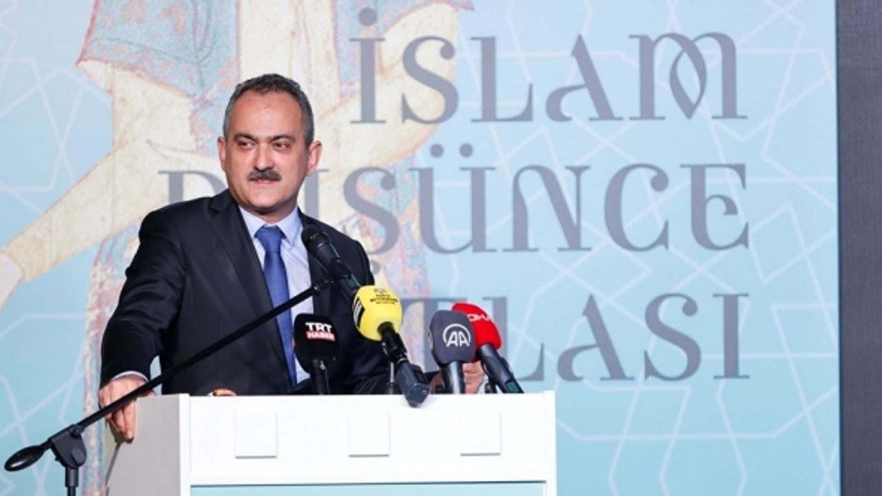 Bakan Özer: Eğitim sisteminde daha yeni yeni okullaşma oranları yüzde 95'lerin üzerine gidiyor