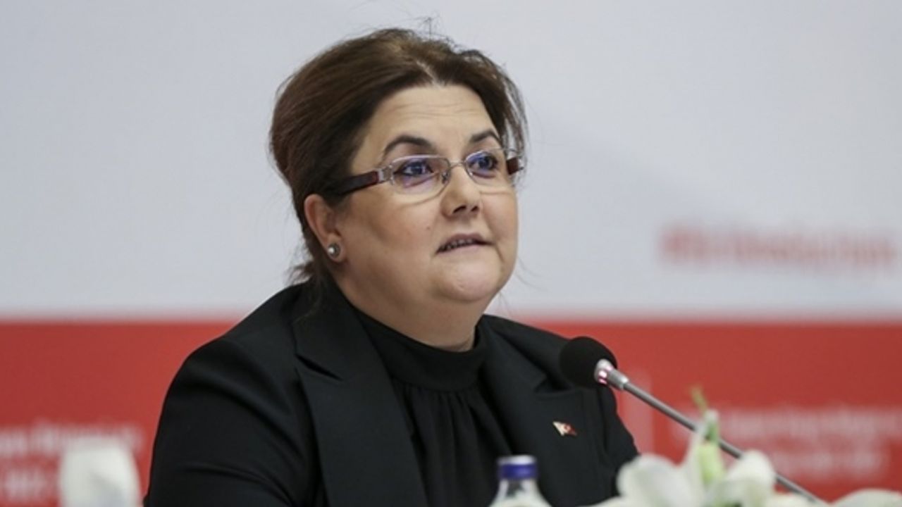 Bakan Yanık: "Yaşlılarımızın aktif yaşlanması için çaba sarf ediyoruz"