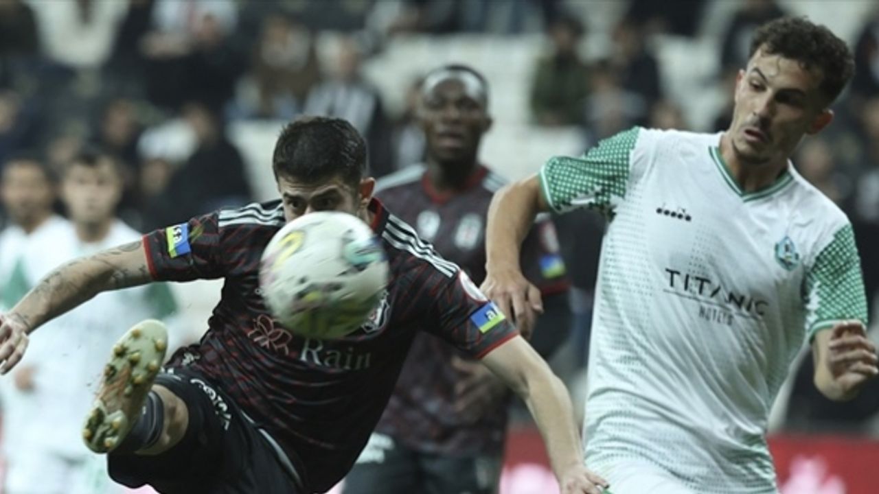 Beşiktaş, ilk yarıda attığı gollerle turladı: 3-1