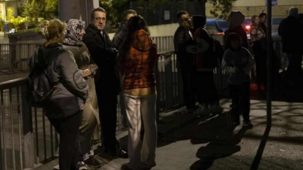 Düzce'deki depremde 1'i ağır 35 kişi yaralandı