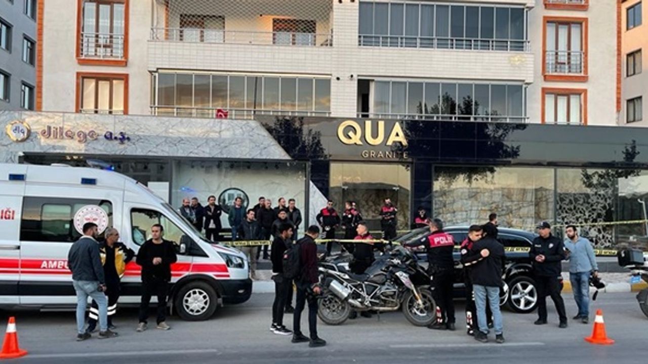 Elazığ'da silahlı kavga: 3 ölü