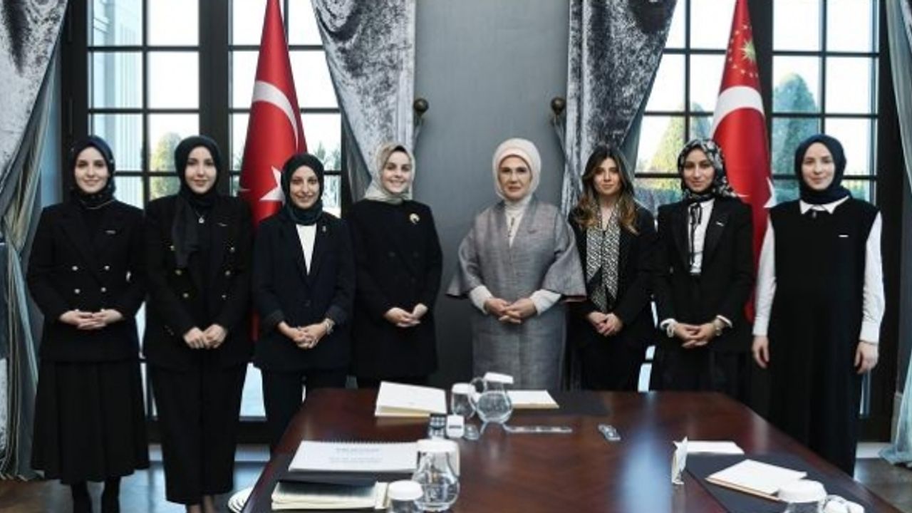 Emine Erdoğan, MÜSİAD Kadın Komitesi üyeleriyle görüştü