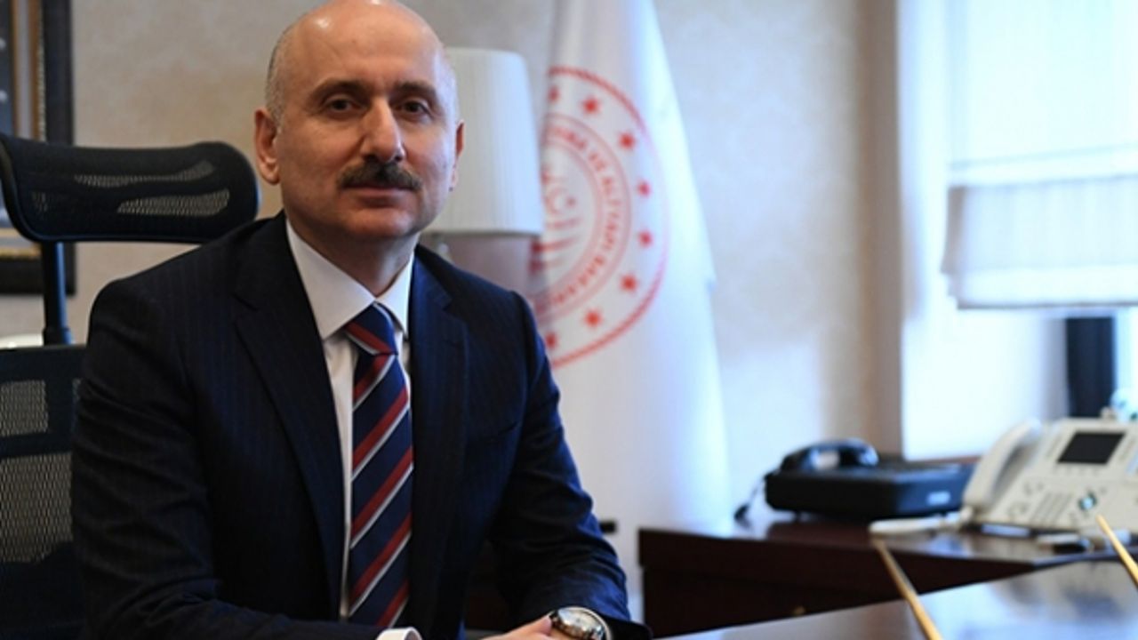 "Genç yazılımcılarımızın potansiyellerinin değerlendirilmesini takdirle karşılıyoruz"